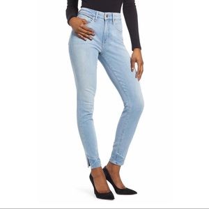 Good American Good Legs Slit hem skinny jeans